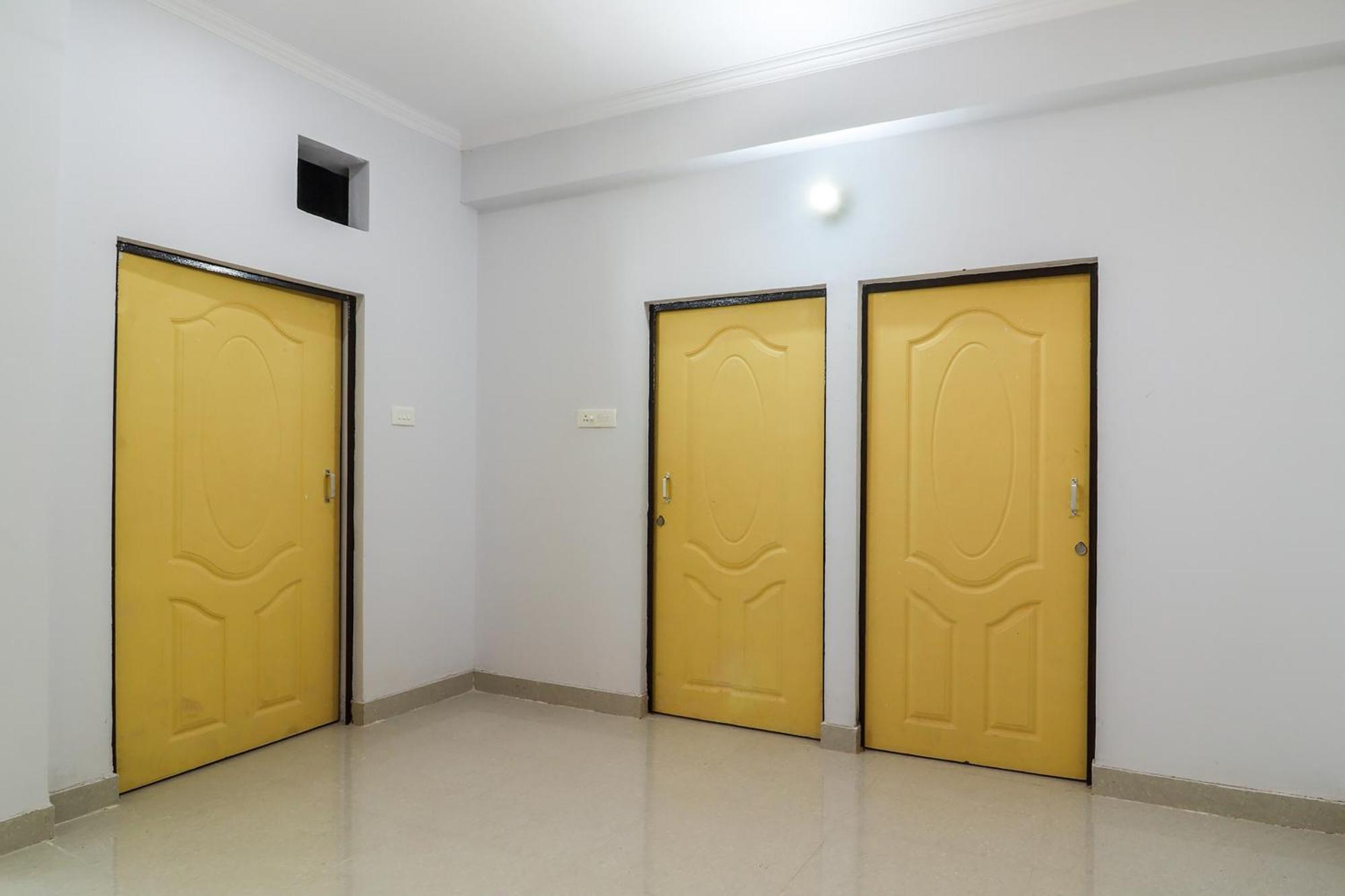 Hotel O Vgs Chinhat Bagian luar foto