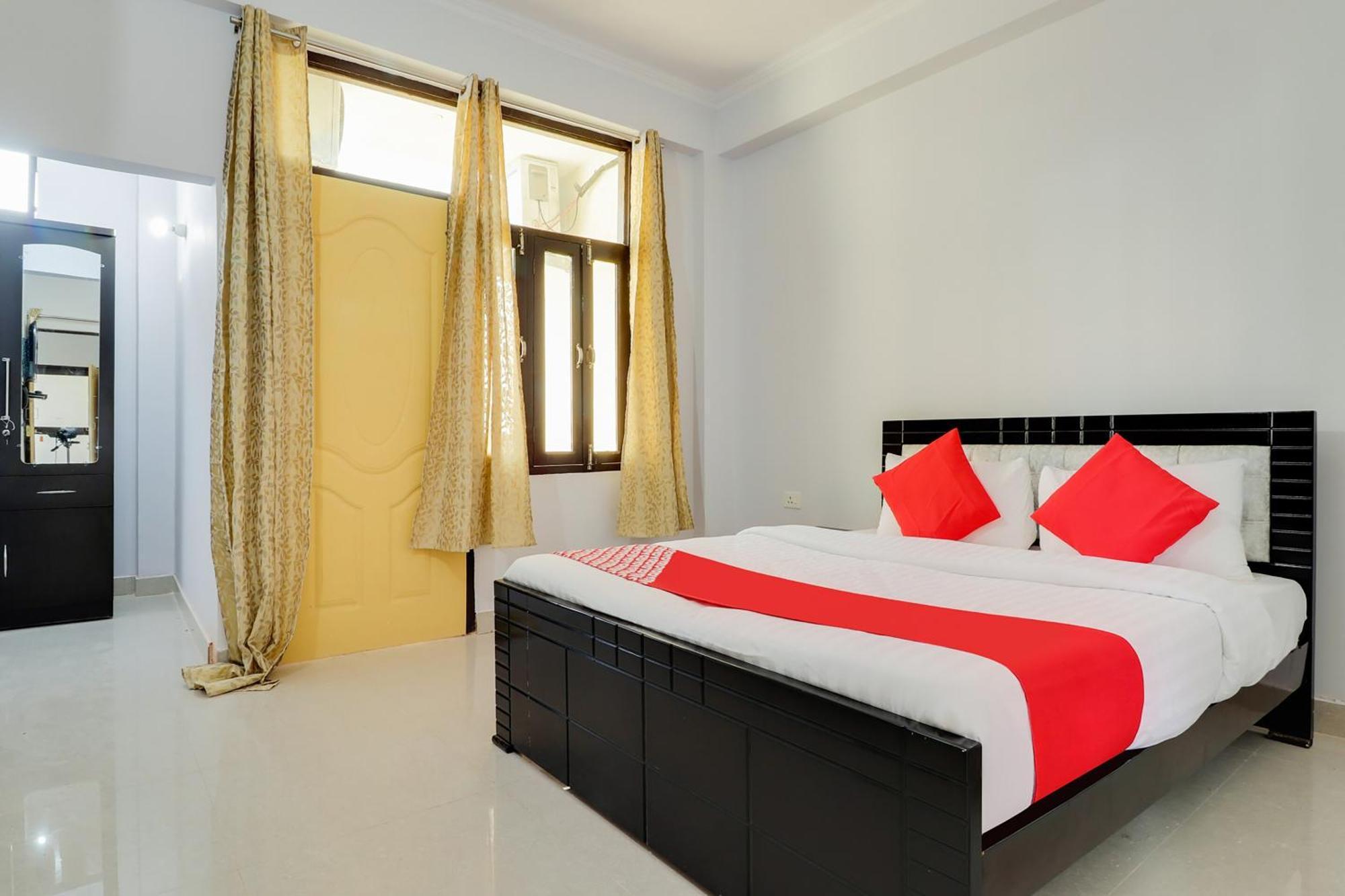 Hotel O Vgs Chinhat Bagian luar foto