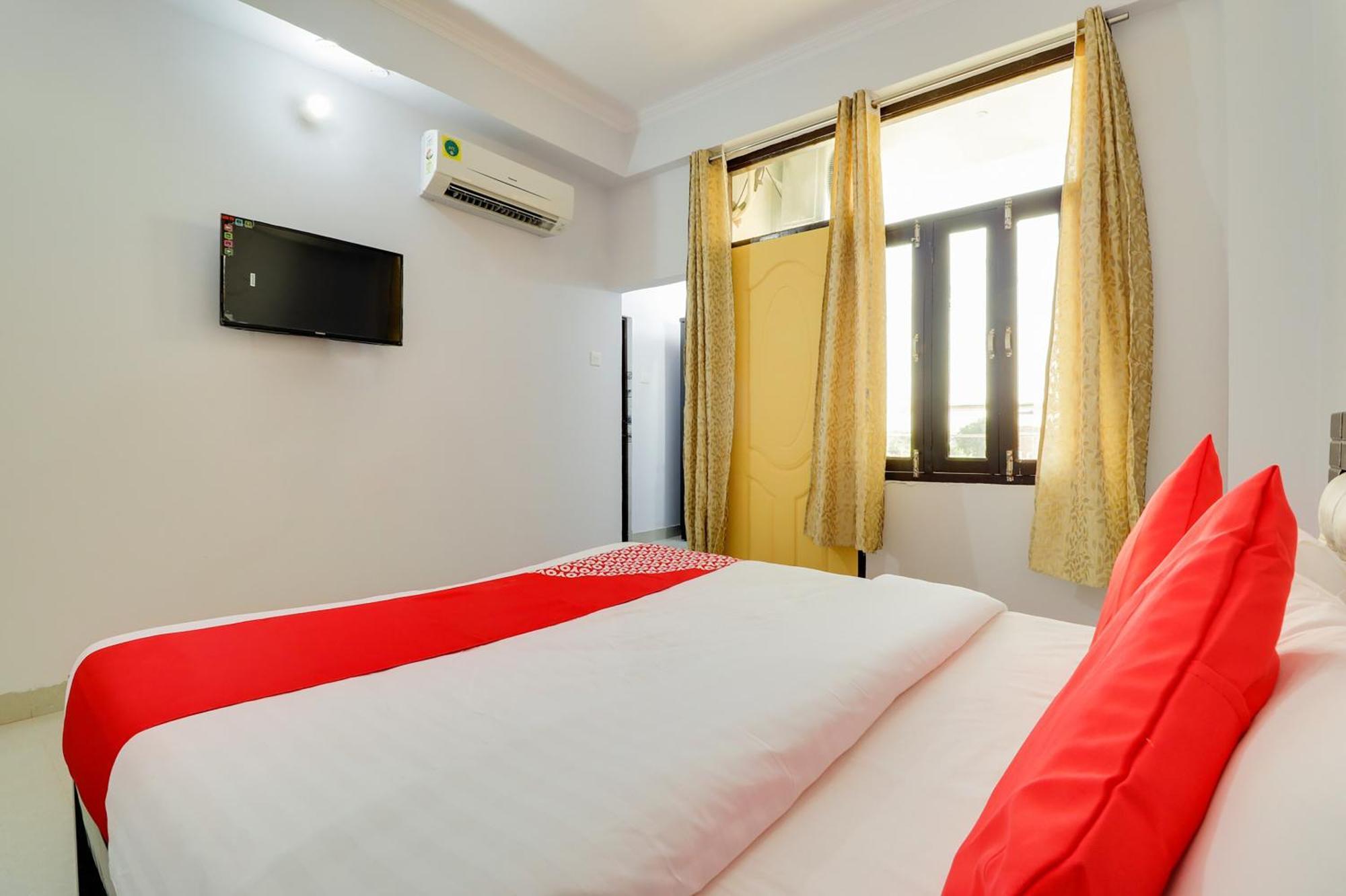 Hotel O Vgs Chinhat Bagian luar foto